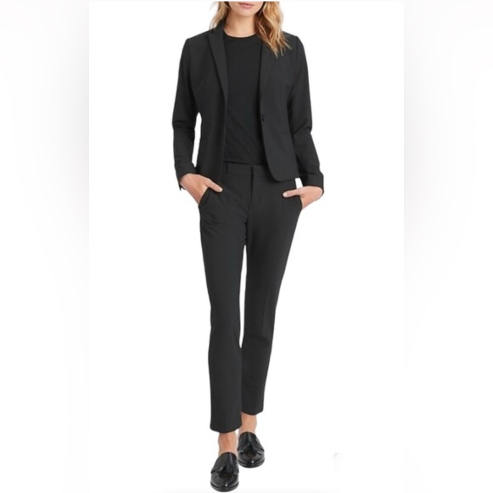 Banana Republic Marzotto Washable Italian Wool Pantsuit